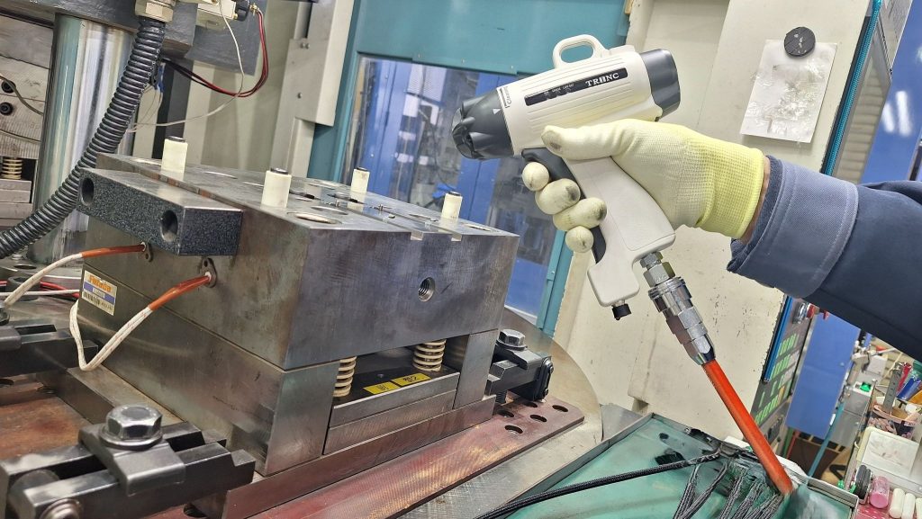 TRINC　 静電気　除電